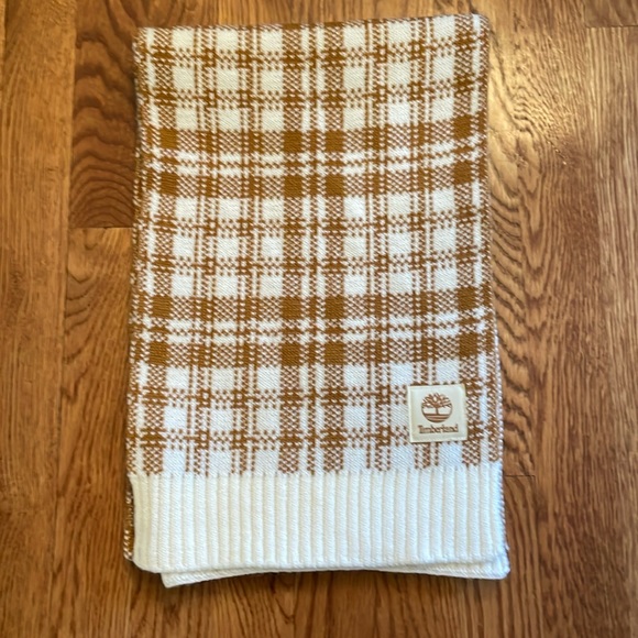 Timberland Accessories - 🍄NWOT TIMBERLAND SCARF